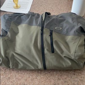 Women’s snowboarding jacket